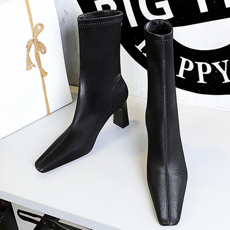 BIGTREEシューズ 秋冬ショートブーツ スクエアトゥ レ - Shoe Tree のレビューと価格